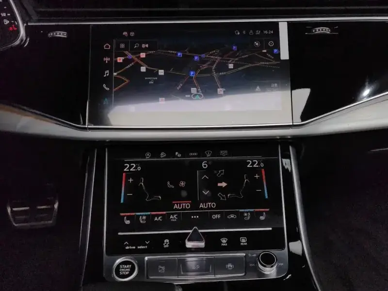 2021 Audi Q8 с пробегом 41 853 км