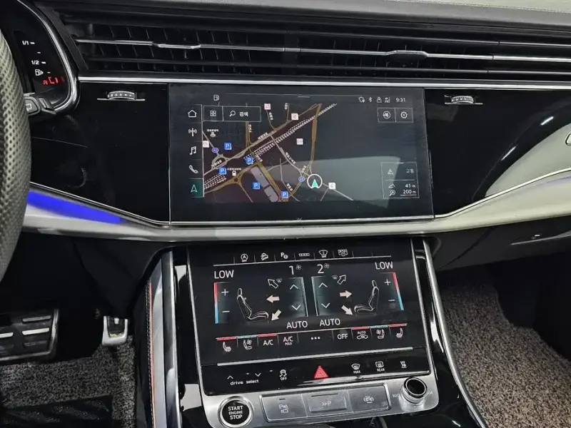 2021 Audi Q8 с пробегом 87 635 км