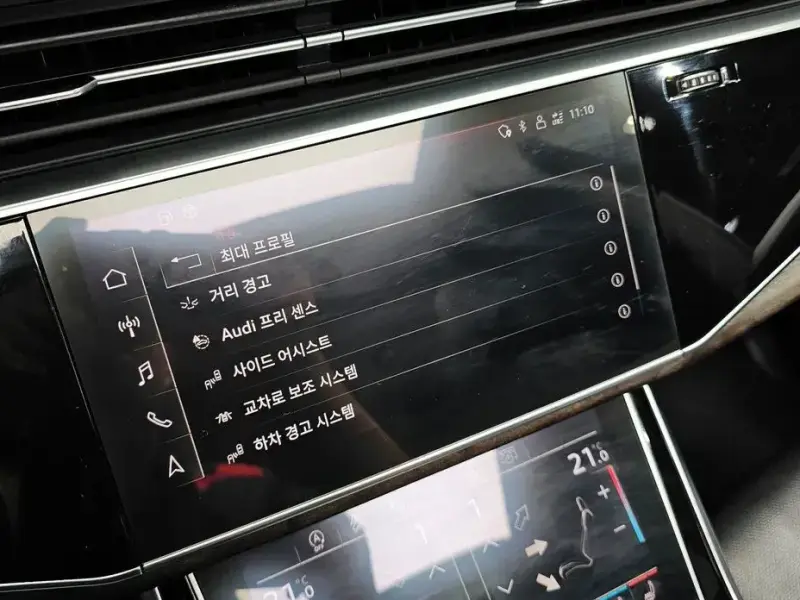 2021 Audi Q8 с пробегом 56 145 км