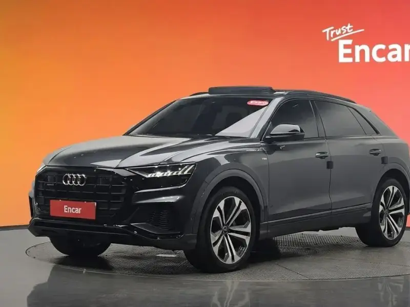 2023 Audi Q8 с пробегом 36 770 км