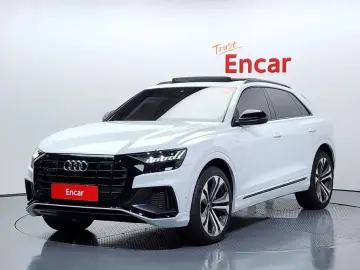 2023 Audi Q8 с пробегом 40 986 км