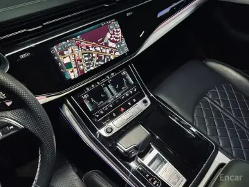 2022 Audi Q8 с пробегом 34 459 км