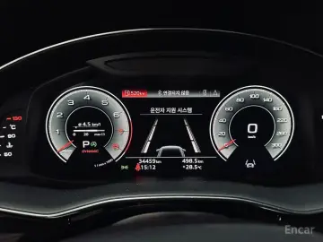 2022 Audi Q8 с пробегом 34 459 км