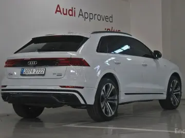 2023 Audi Q8 с пробегом 23 200 км