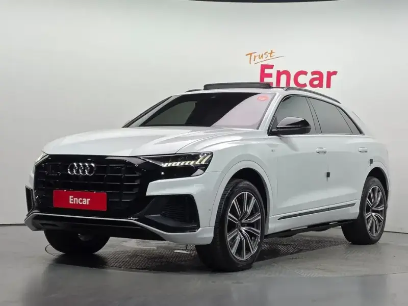 2021 Audi Q8 с пробегом 92 608 км
