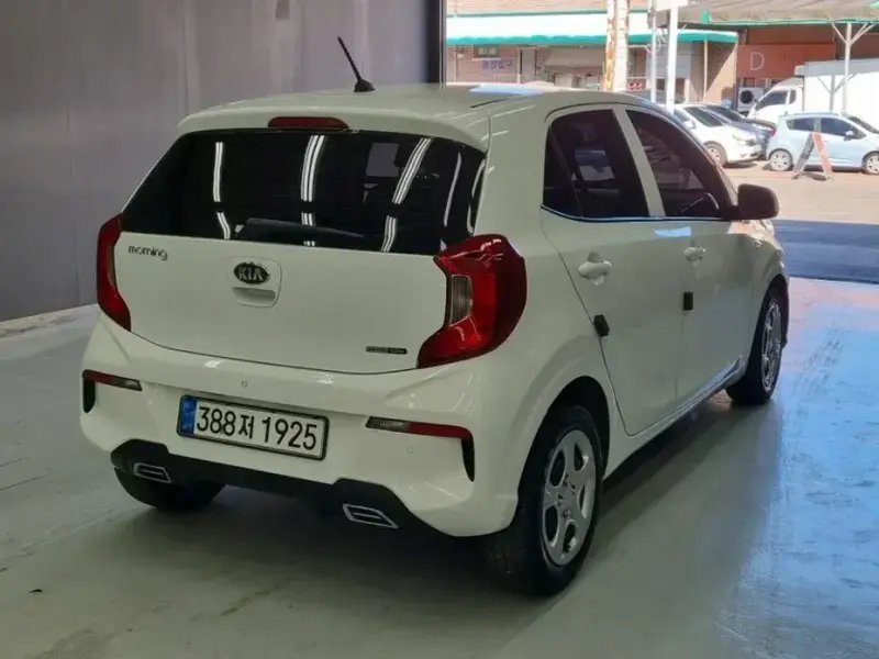 2021 Kia Morning с пробегом 31 900 км