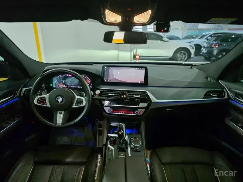 2022 BMW 6 серии с пробегом 93 436 км