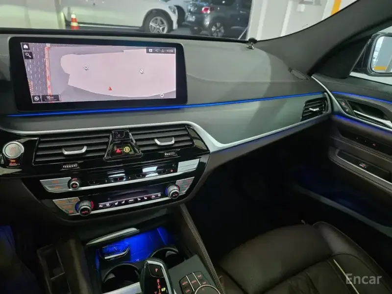 2022 BMW 6 серии с пробегом 93 436 км