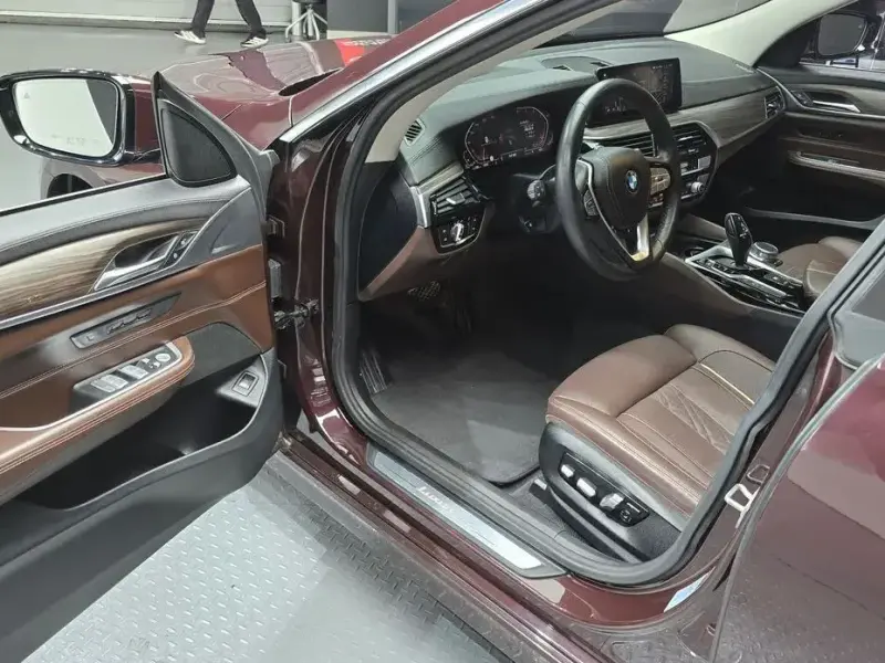 2020 BMW 6 серии с пробегом 76 478 км