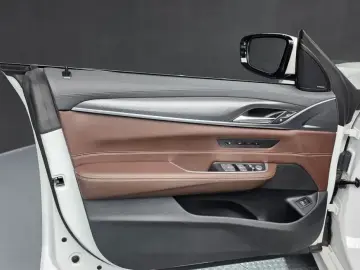 2022 BMW 6 серии с пробегом 62 898 км