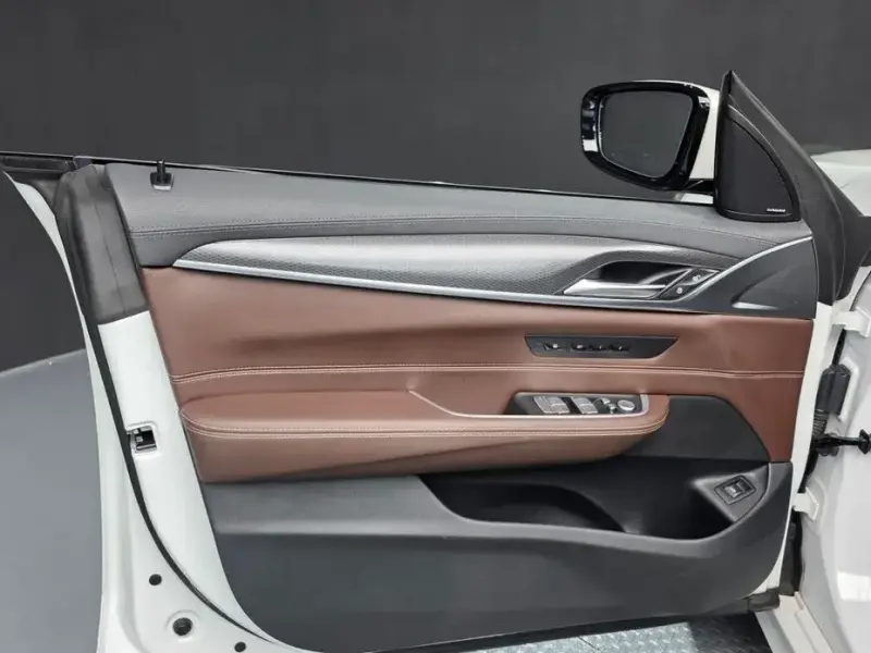 2022 BMW 6 серии с пробегом 62 898 км