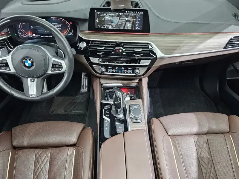 2020 BMW 6 серии с пробегом 56 715 км