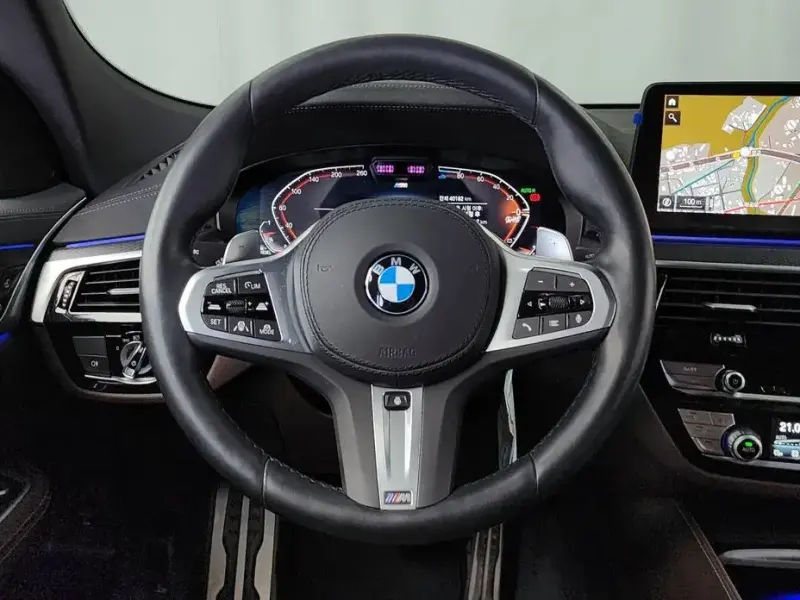 2023 BMW 6 серии с пробегом 40 182 км