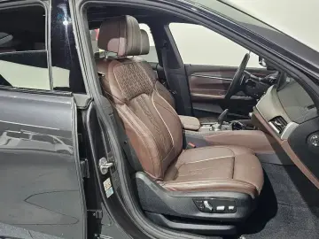 2020 BMW 6 серии с пробегом 56 715 км