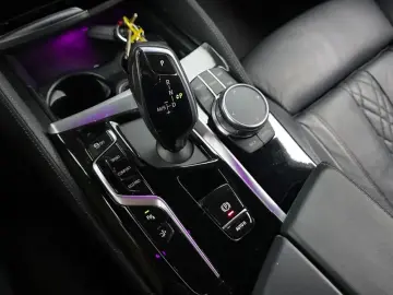 2022 BMW 6 серии с пробегом 64 404 км