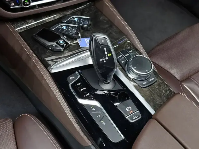 2018 BMW 6 серии с пробегом 142 559 км