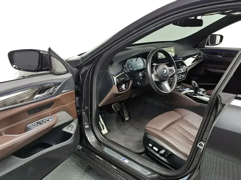 2018 BMW 6 серии с пробегом 142 559 км