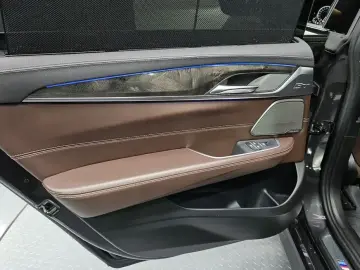 2018 BMW 6 серии с пробегом 142 559 км