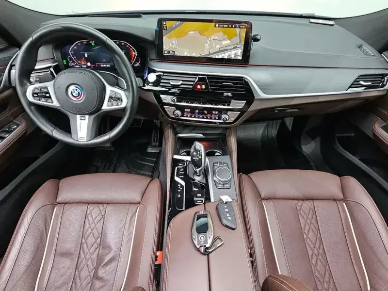 2022 BMW 6 серии с пробегом 59 540 км