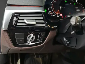 2022 BMW 6 серии с пробегом 59 540 км