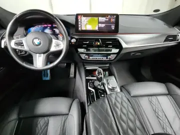 2022 BMW 6 серии с пробегом 60 475 км