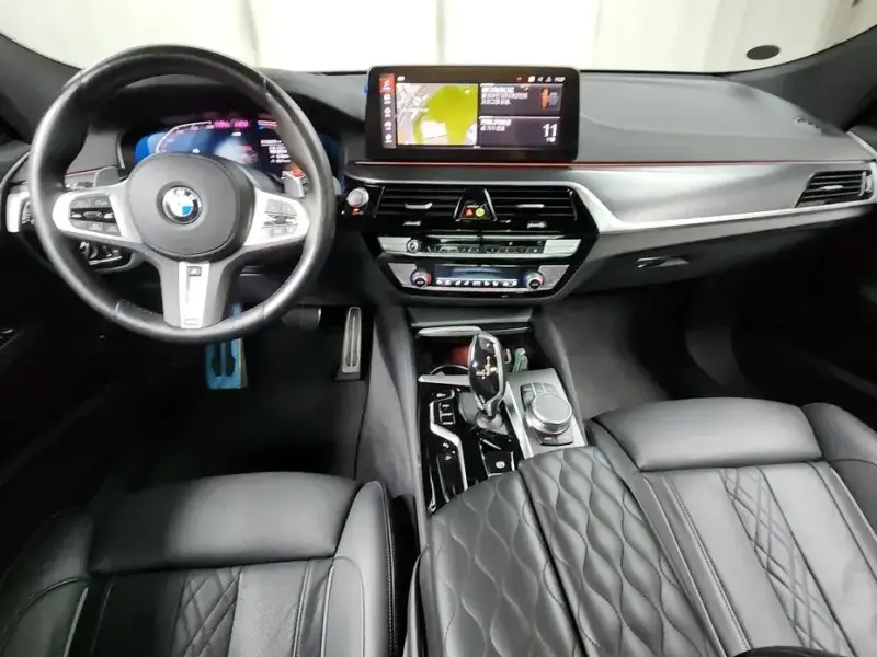 2022 BMW 6 серии с пробегом 60 475 км