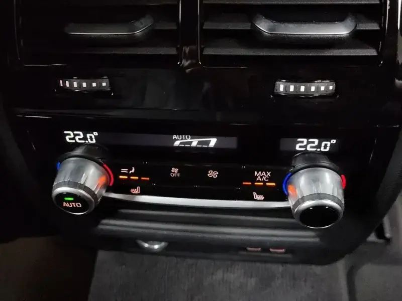 2022 BMW 6 серии с пробегом 60 475 км