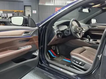 2019 BMW 6 серии с пробегом 97 340 км