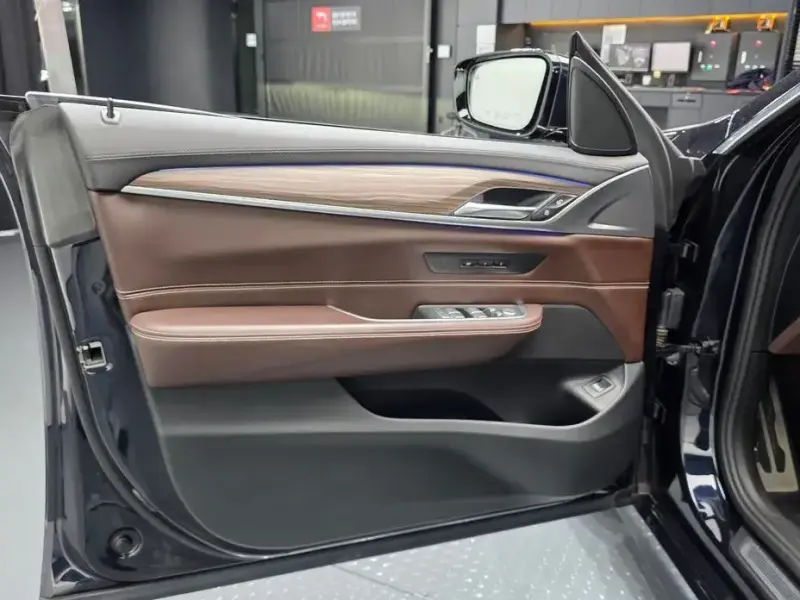 2019 BMW 6 серии с пробегом 97 340 км