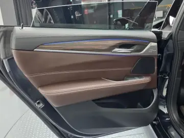 2019 BMW 6 серии с пробегом 97 340 км