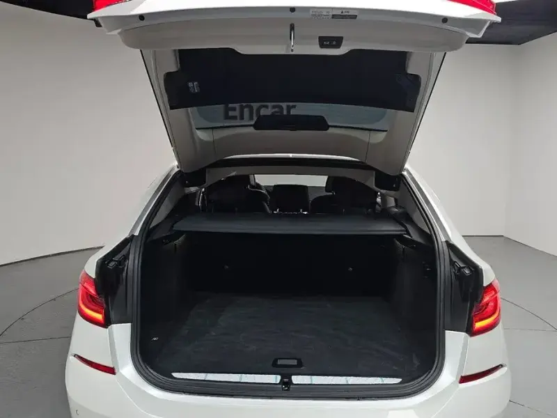 2023 BMW 6 серии с пробегом 41 277 км