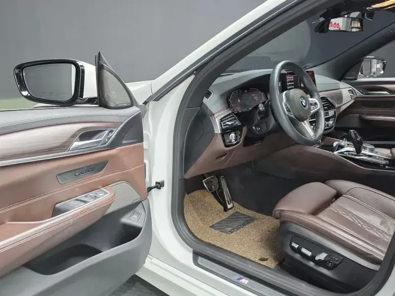 2020 BMW 6 серии с пробегом 55 707 км
