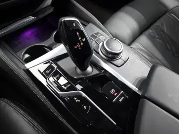 2022 BMW 6 серии с пробегом 80 622 км