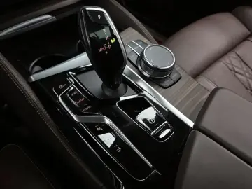 2023 BMW 6 серии с пробегом 42 670 км