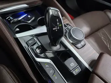 2019 BMW 6 серии с пробегом 70 560 км