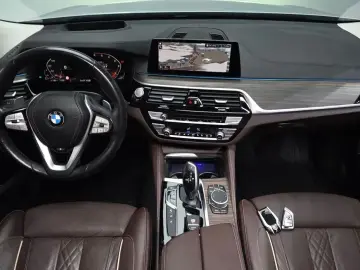 2019 BMW 6 серии с пробегом 75 195 км