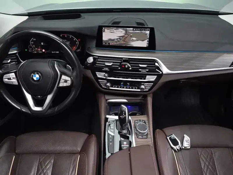2019 BMW 6 серии с пробегом 75 195 км