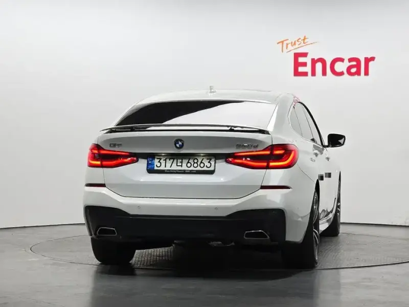 2022 BMW 6 серии с пробегом 49 411 км