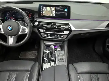 2022 BMW 6 серии с пробегом 49 411 км