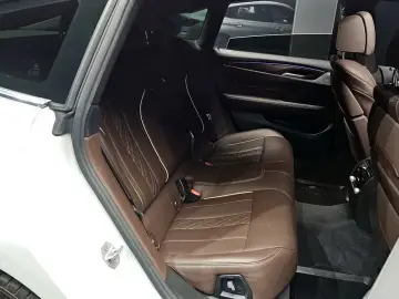 2020 BMW 6 серии с пробегом 79 180 км