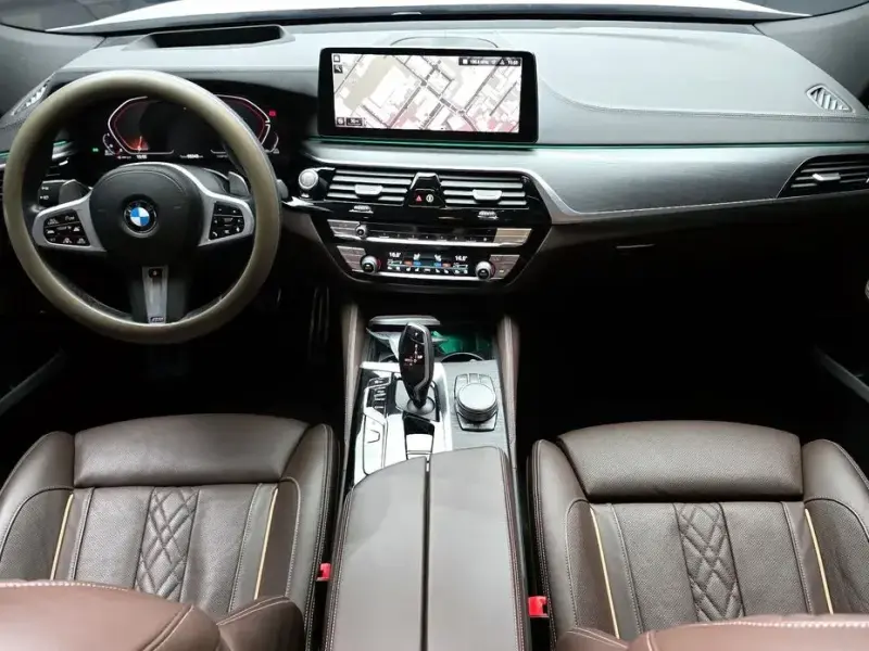 2022 BMW 6 серии с пробегом 69 349 км