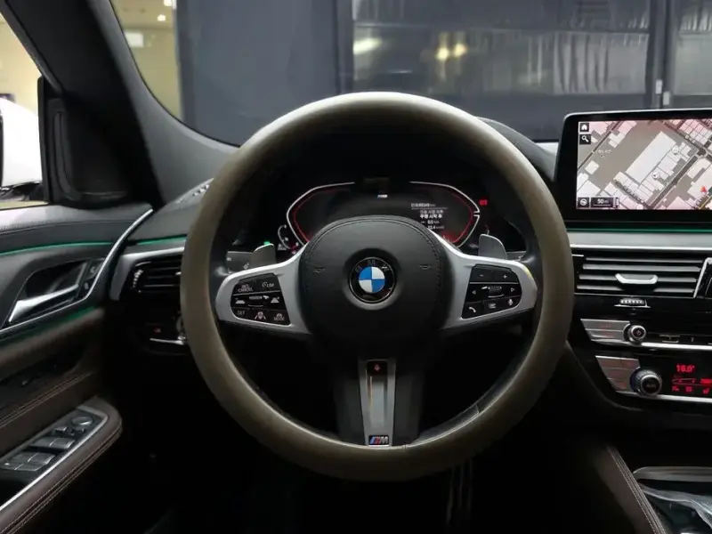 2022 BMW 6 серии с пробегом 69 349 км