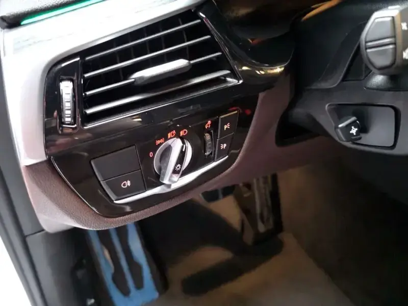 2022 BMW 6 серии с пробегом 69 349 км