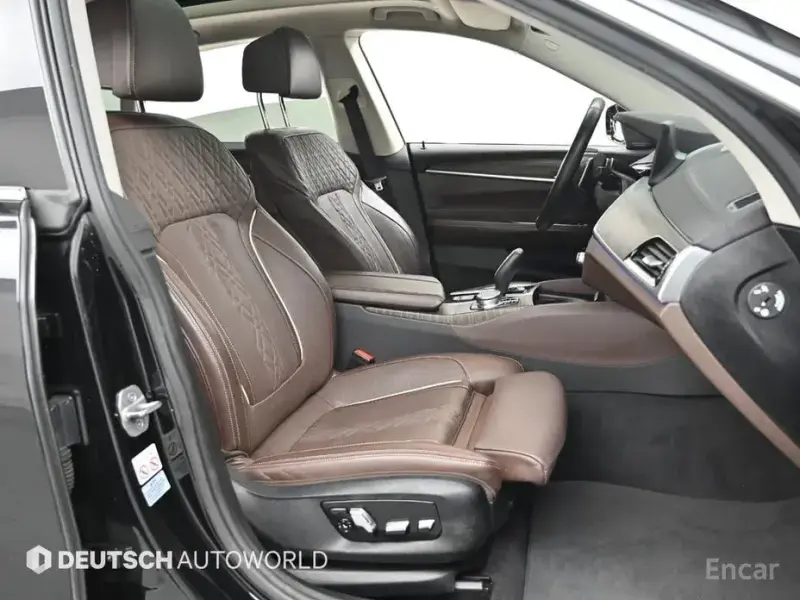 2020 BMW 6 серии с пробегом 113 987 км