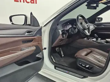 2022 BMW 6 серии с пробегом 85 027 км