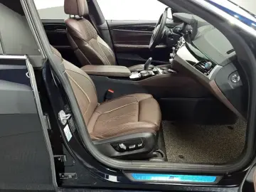 2021 BMW 6 серии с пробегом 50 323 км