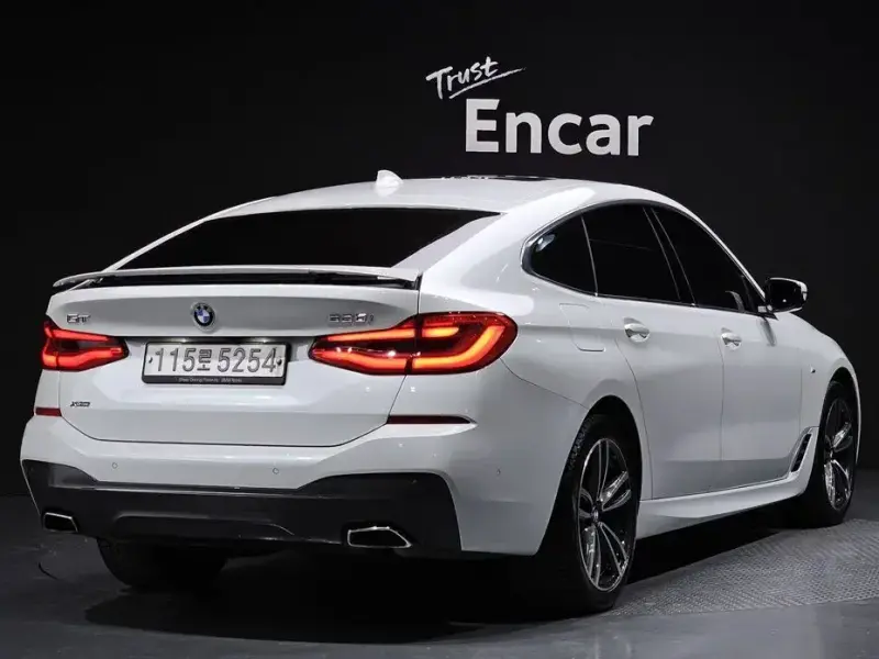 2020 BMW 6 серии с пробегом 111 774 км