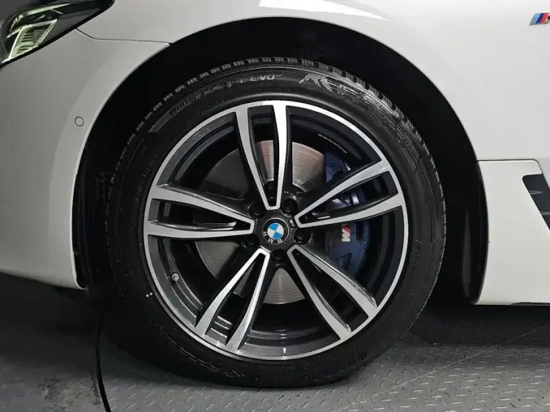 2020 BMW 6 серии с пробегом 111 774 км