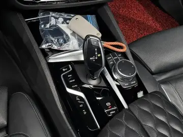 2020 BMW 6 серии с пробегом 111 774 км