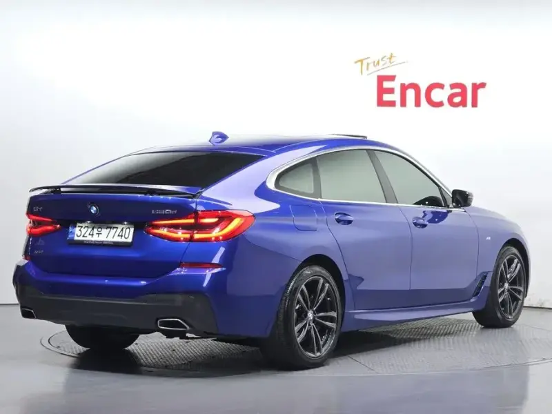 2021 BMW 6 серии с пробегом 111 461 км
